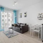 Very Berry - Katowicka 2C - Apartament Z Balkonem I Garazem- Self Check In 24H