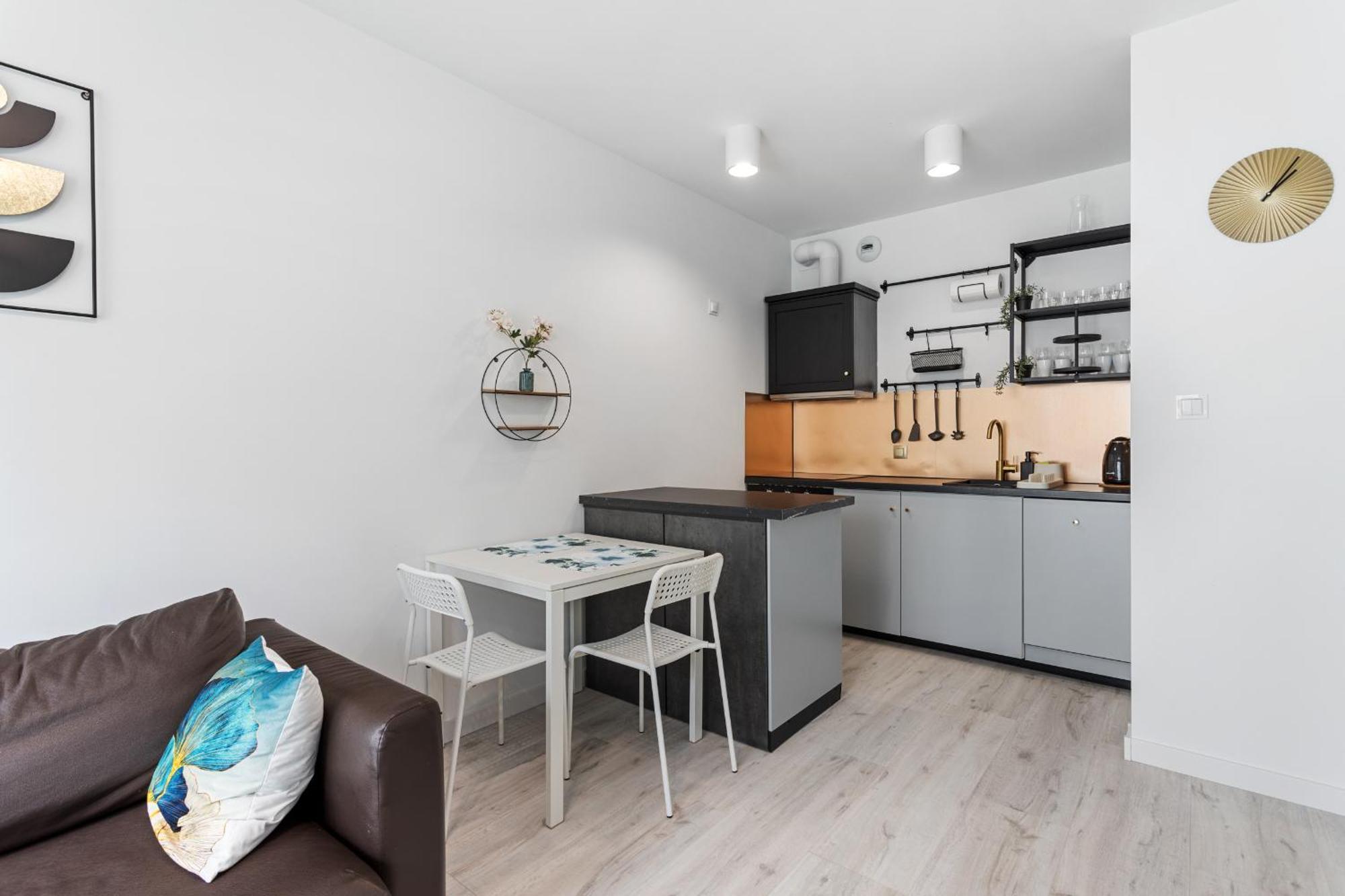 Apartamento Very Berry - Katowicka 2c - Z Balkonem I Garazem- Self Check In 24h