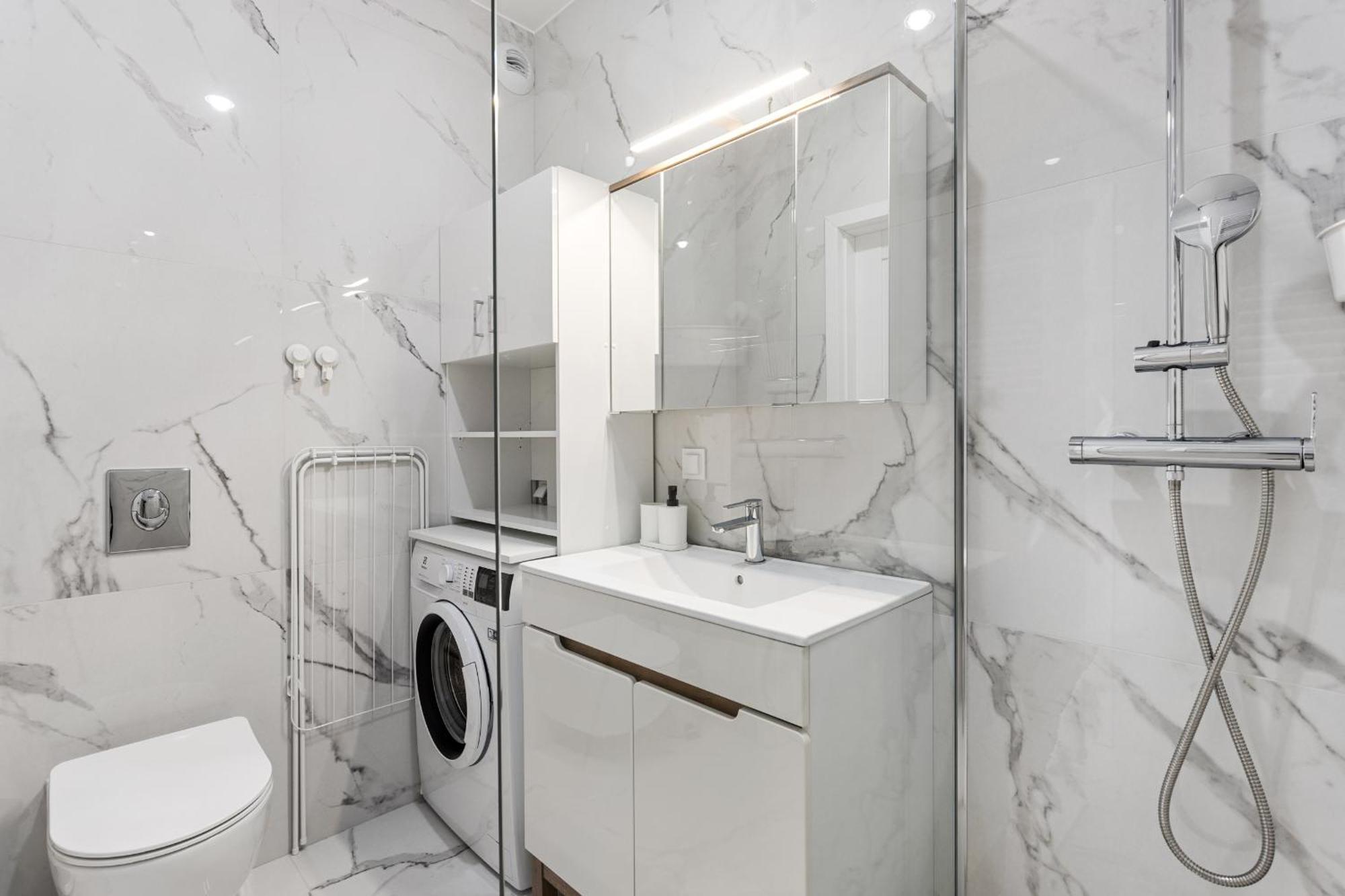 Apartamento Very Berry - Katowicka 2c - Z Balkonem I Garazem- Self Check In 24h